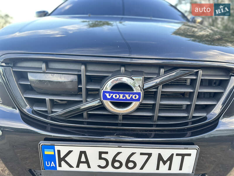 Внедорожник / Кроссовер Volvo XC60 2009 в Киеве