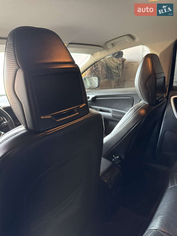 Внедорожник / Кроссовер Volvo XC60 2011 в Камне-Каширском