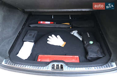 Внедорожник / Кроссовер Volvo XC60 2013 в 
