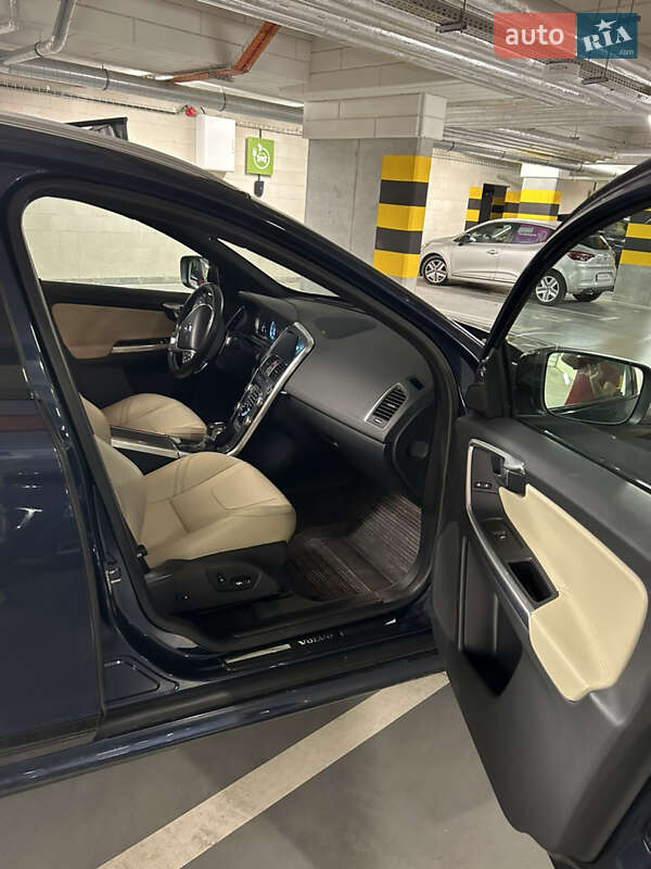 Позашляховик / Кросовер Volvo XC60 2015 в Одесі