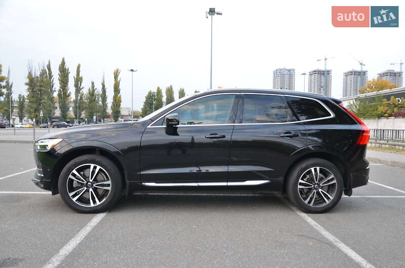 Внедорожник / Кроссовер Volvo XC60 2018 в Киеве