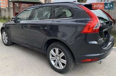 Внедорожник / Кроссовер Volvo XC60 2016 в 