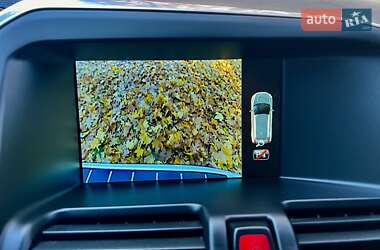 Внедорожник / Кроссовер Volvo XC60 2015 в 