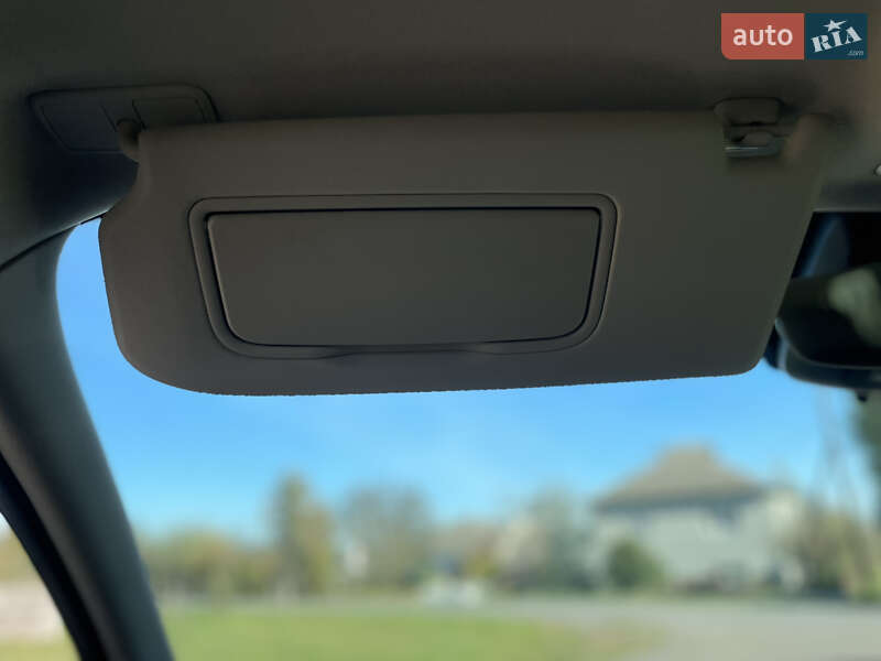 Внедорожник / Кроссовер Volvo XC60 2014 в Львове