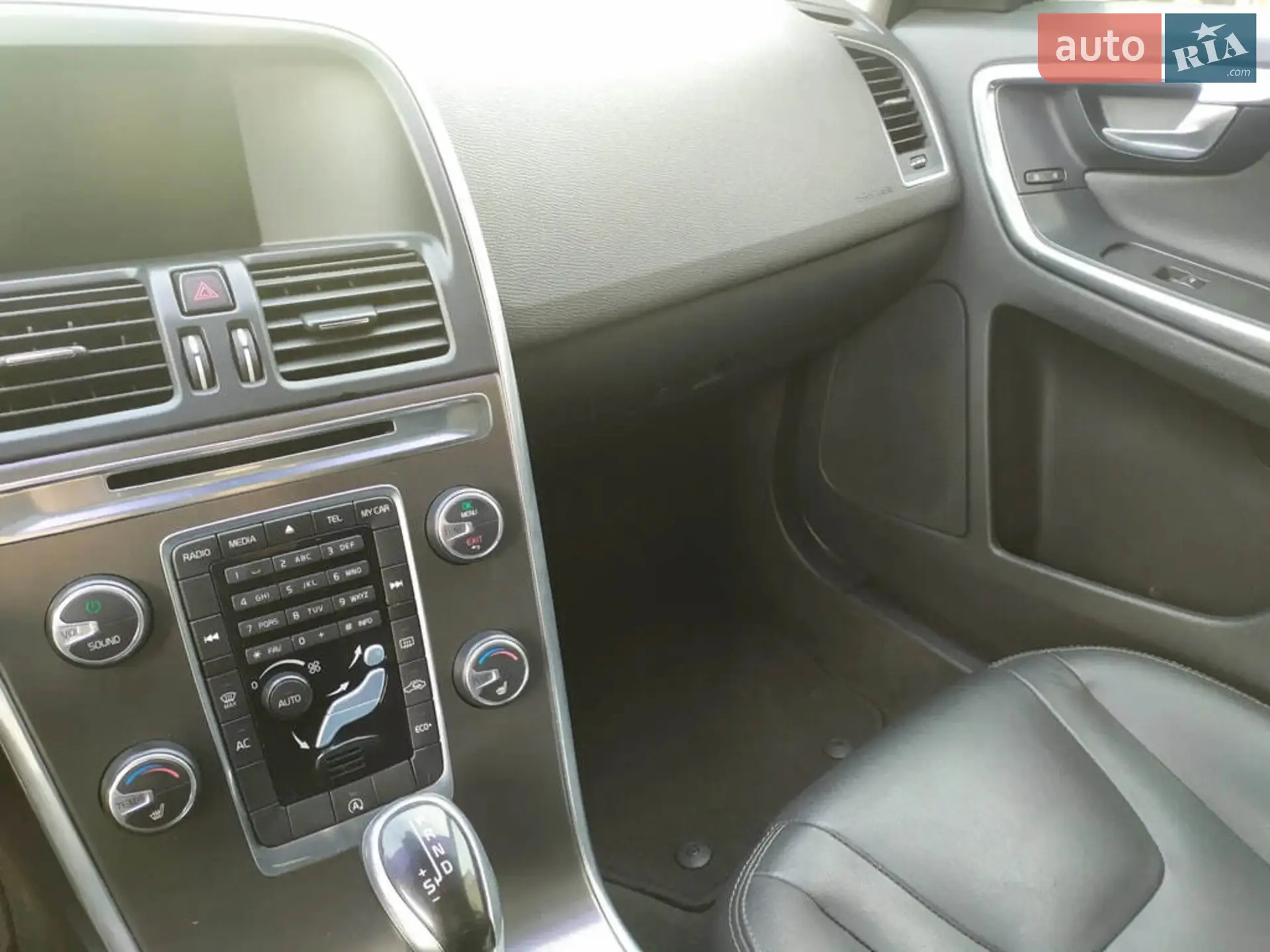 2015 Volvo XC60 - мініатюра 7
