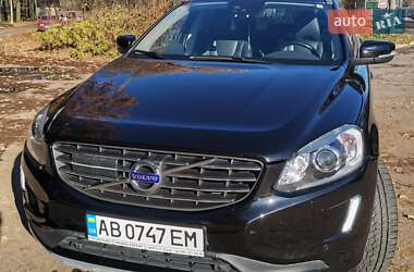 Внедорожник / Кроссовер Volvo XC60 2015 в 