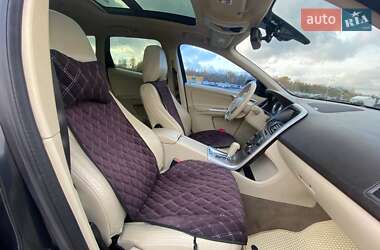 Внедорожник / Кроссовер Volvo XC60 2011 в 