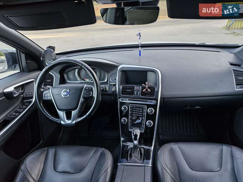 Позашляховик / Кросовер Volvo XC60 2017 в Миргороді