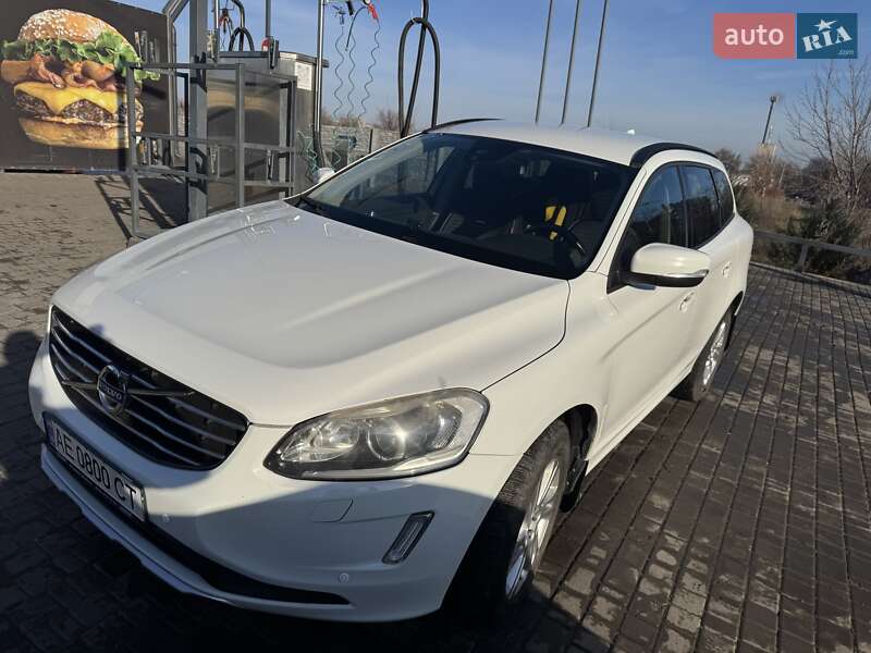 Внедорожник / Кроссовер Volvo XC60 2013 в Днепре