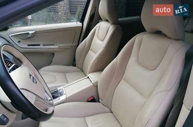 Позашляховик / Кросовер Volvo XC60 2014 в Луцьку