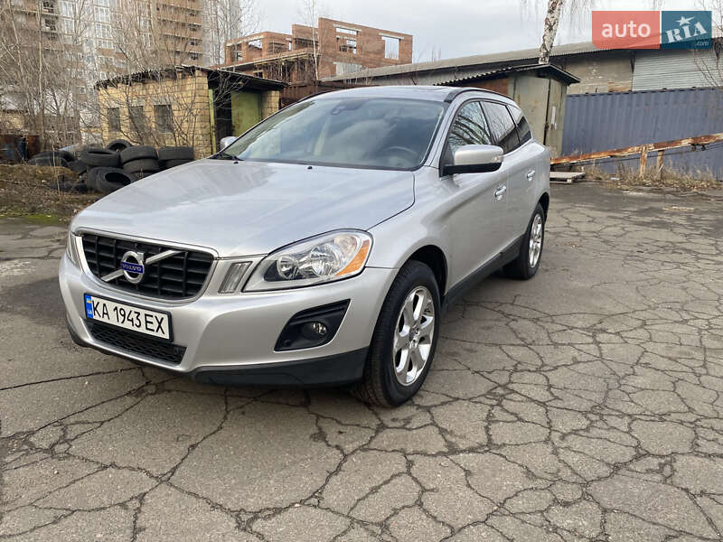 Позашляховик / Кросовер Volvo XC60 2009 в Києві