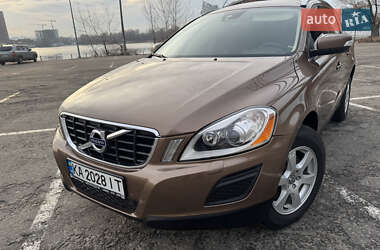 Позашляховик / Кросовер Volvo XC60 2012 в Києві