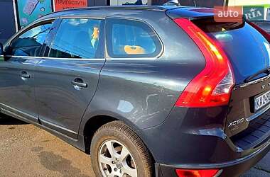 Позашляховик / Кросовер Volvo XC60 2009 в Києві