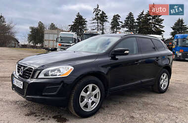 Позашляховик / Кросовер Volvo XC60 2011 в Чернівцях