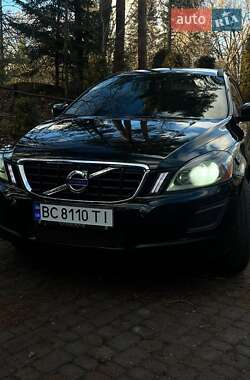 Внедорожник / Кроссовер Volvo XC60 2011 в 