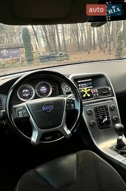 Внедорожник / Кроссовер Volvo XC60 2011 в 