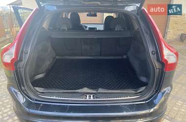 Внедорожник / Кроссовер Volvo XC60 2014 в 