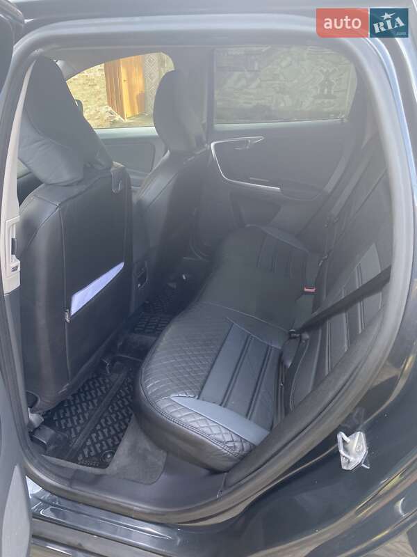 Внедорожник / Кроссовер Volvo XC60 2014 в Теребовле