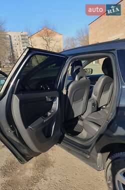Внедорожник / Кроссовер Volvo XC60 2013 в 