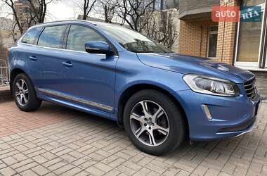 Позашляховик / Кросовер Volvo XC60 2015 в Києві