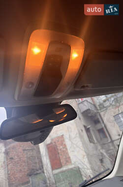 Внедорожник / Кроссовер Volvo XC60 2012 в 