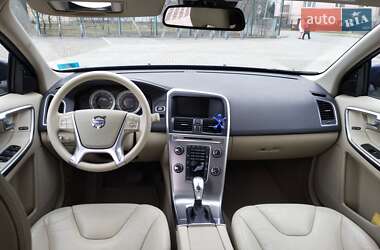Внедорожник / Кроссовер Volvo XC60 2012 в 