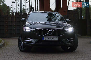 Внедорожник / Кроссовер Volvo XC60 2021 в 