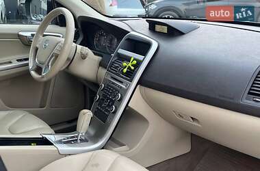 Внедорожник / Кроссовер Volvo XC60 2010 в Львове