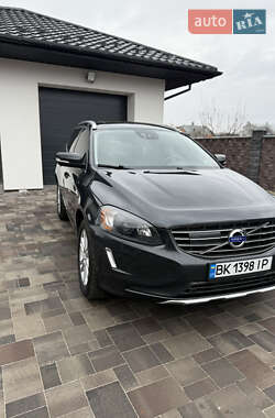 Внедорожник / Кроссовер Volvo XC60 2014 в Ровно