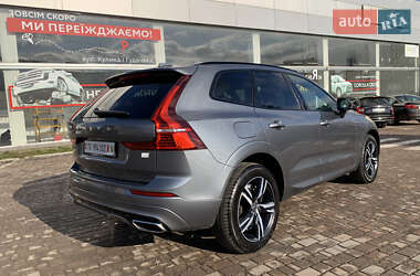 Внедорожник / Кроссовер Volvo XC60 2021 в 