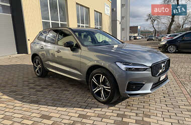 Внедорожник / Кроссовер Volvo XC60 2021 в 