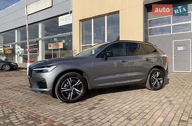 Внедорожник / Кроссовер Volvo XC60 2021 в 