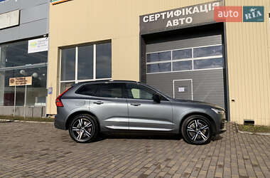Внедорожник / Кроссовер Volvo XC60 2021 в 