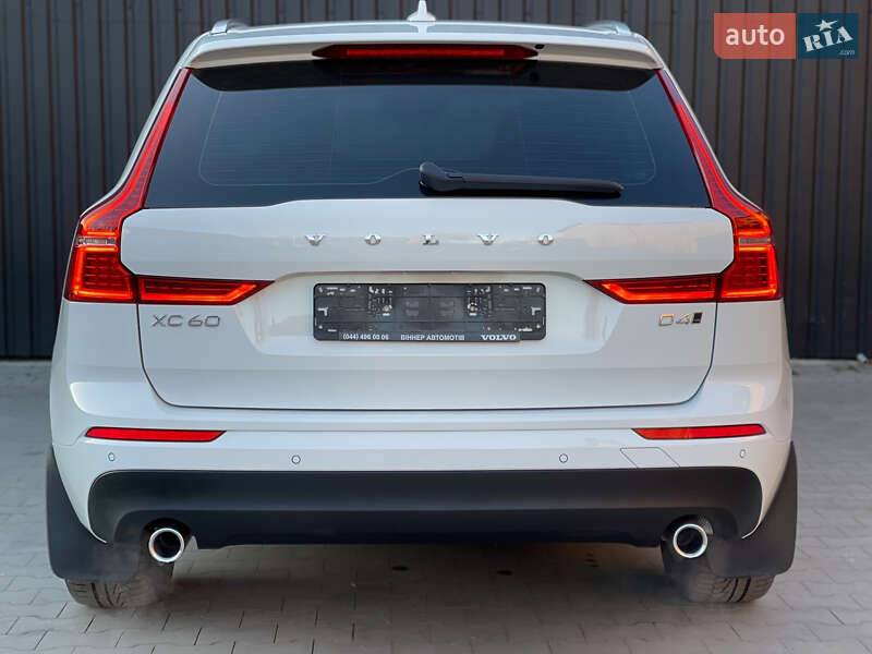 Внедорожник / Кроссовер Volvo XC60 2018 в Казатине