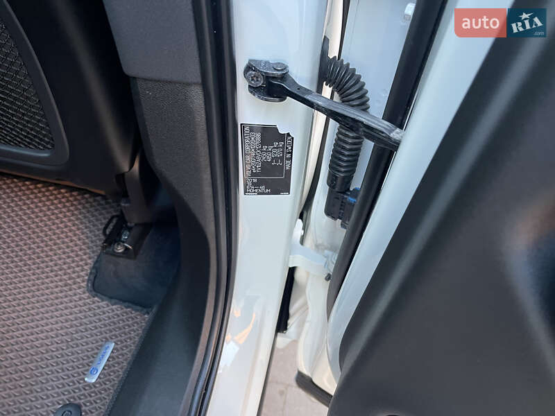 Внедорожник / Кроссовер Volvo XC60 2018 в Казатине