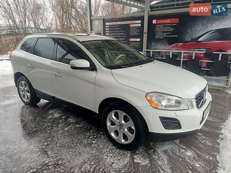 Внедорожник / Кроссовер Volvo XC60 2012 в Ровно фото 3 Внедорожник / Кроссовер Volvo XC60 2012 в Ровно