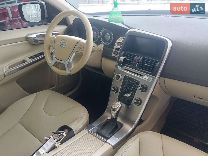 Внедорожник / Кроссовер Volvo XC60 2012 в Ровно фото 9 Внедорожник / Кроссовер Volvo XC60 2012 в Ровно