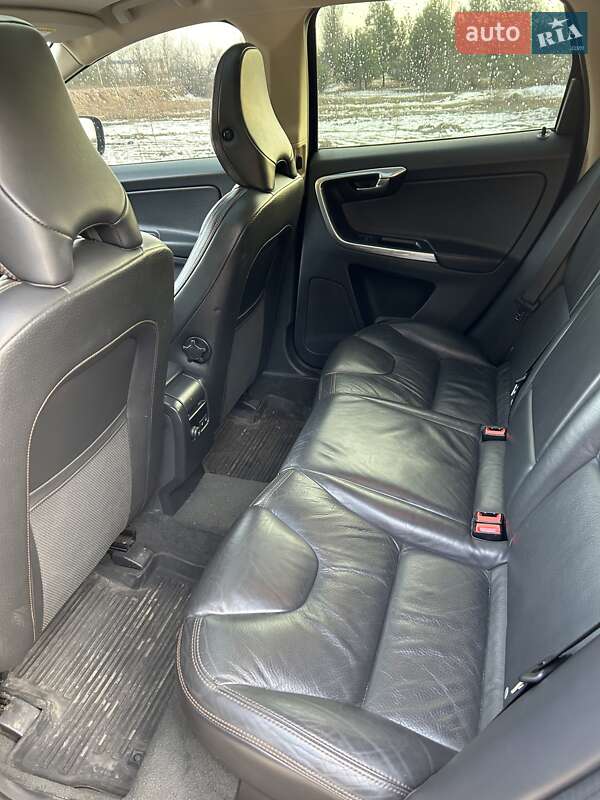 Внедорожник / Кроссовер Volvo XC60 2013 в Заречном фото 9 Внедорожник / Кроссовер Volvo XC60 2013 в Заречном