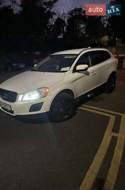 Внедорожник / Кроссовер Volvo XC60 2012 в Киеве