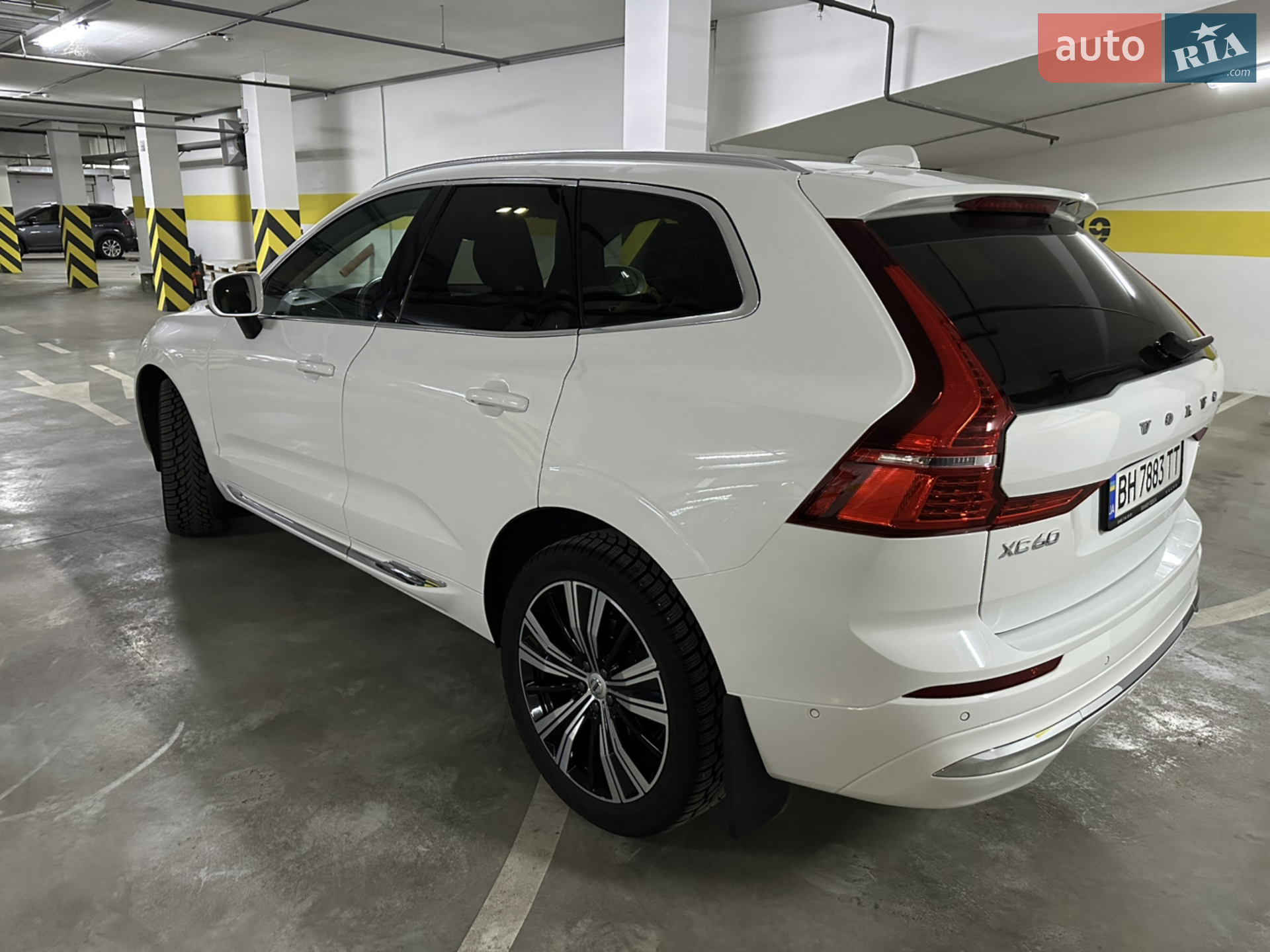 2022 Volvo XC60 - мініатюра 12