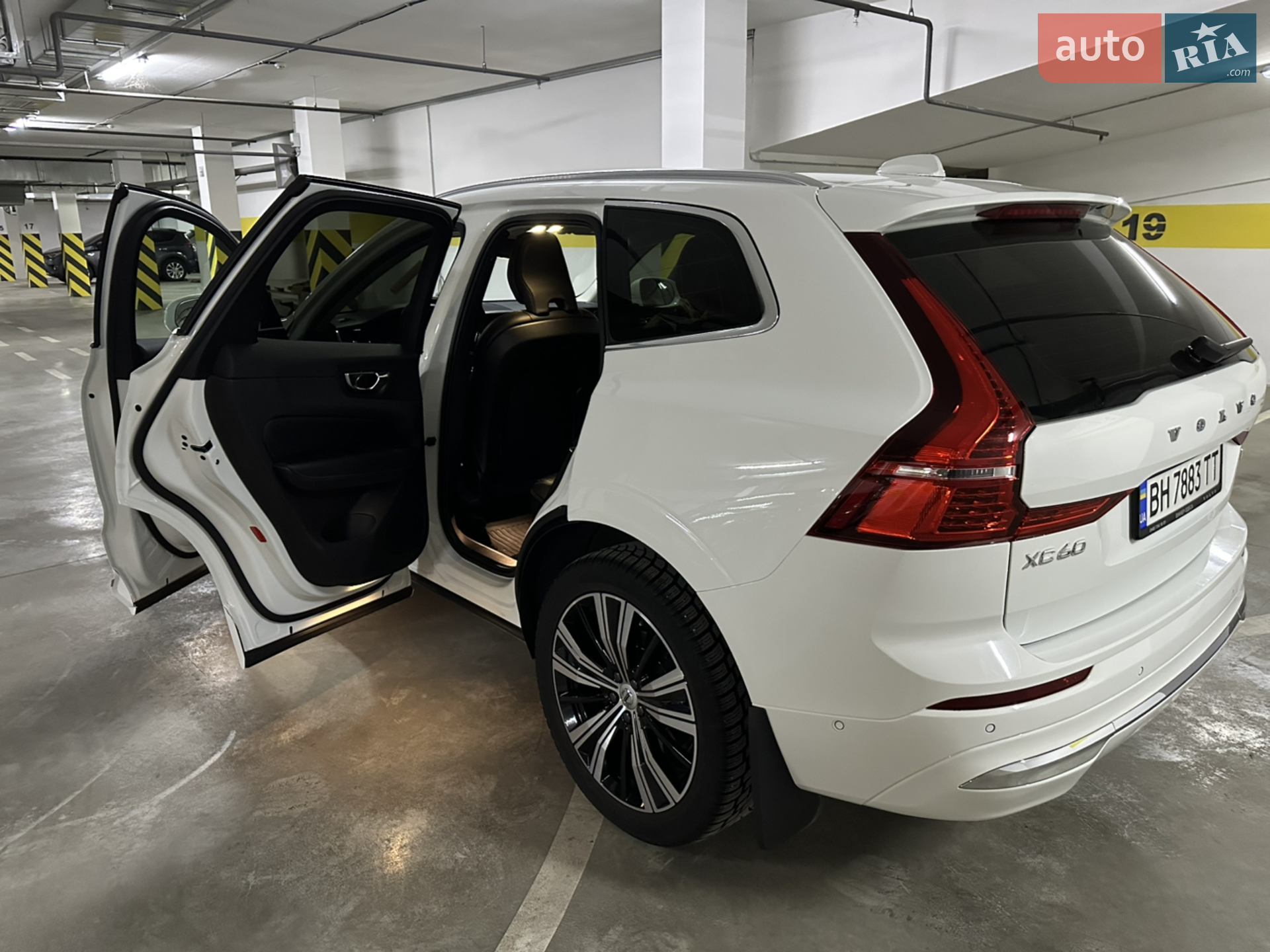 2022 Volvo XC60 - мініатюра 17