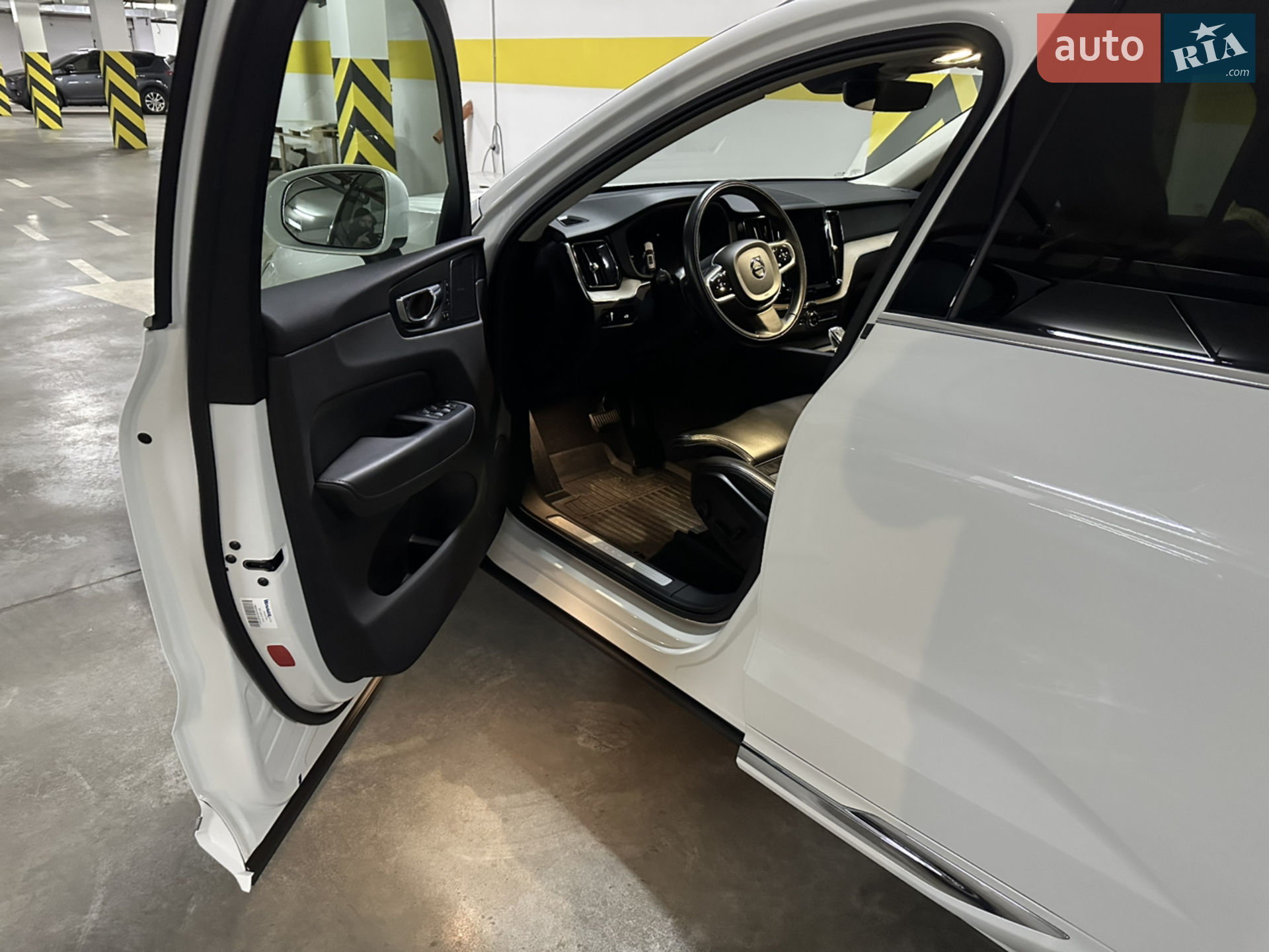 2022 Volvo XC60 - мініатюра 19