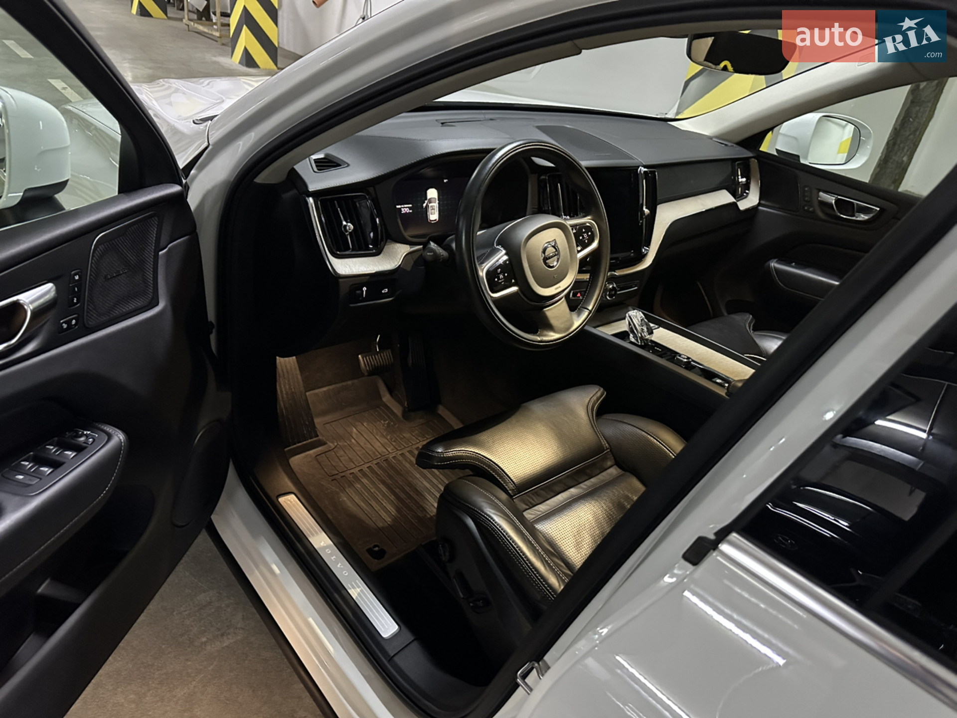 2022 Volvo XC60 - мініатюра 22