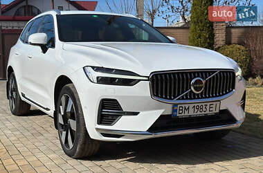 Внедорожник / Кроссовер Volvo XC60 2023 в 