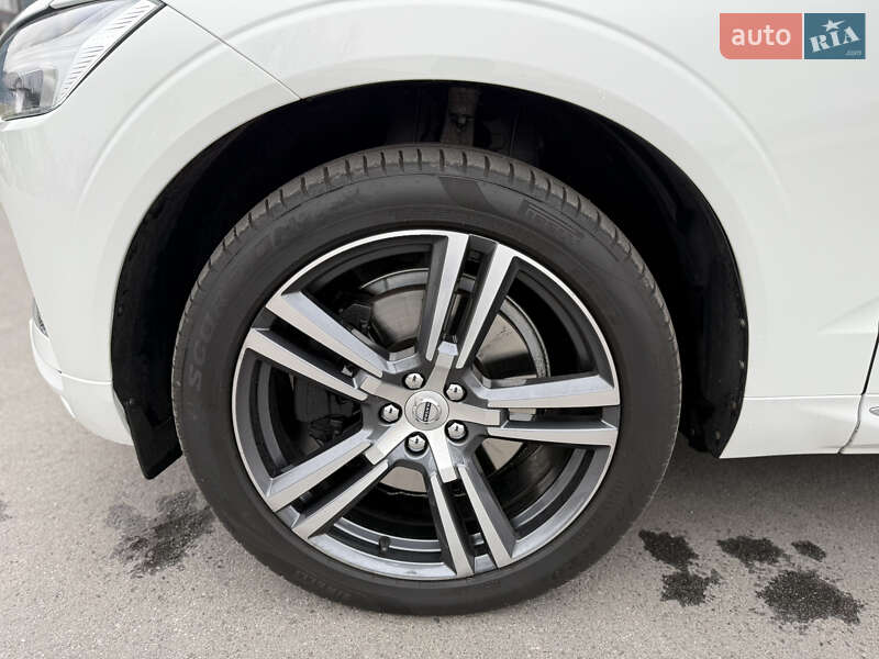 Внедорожник / Кроссовер Volvo XC60 2018 в Киеве фото 21 Внедорожник / Кроссовер Volvo XC60 2018 в Киеве