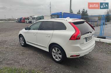 Внедорожник / Кроссовер Volvo XC60 2016 в 
