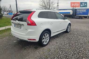 Внедорожник / Кроссовер Volvo XC60 2016 в 