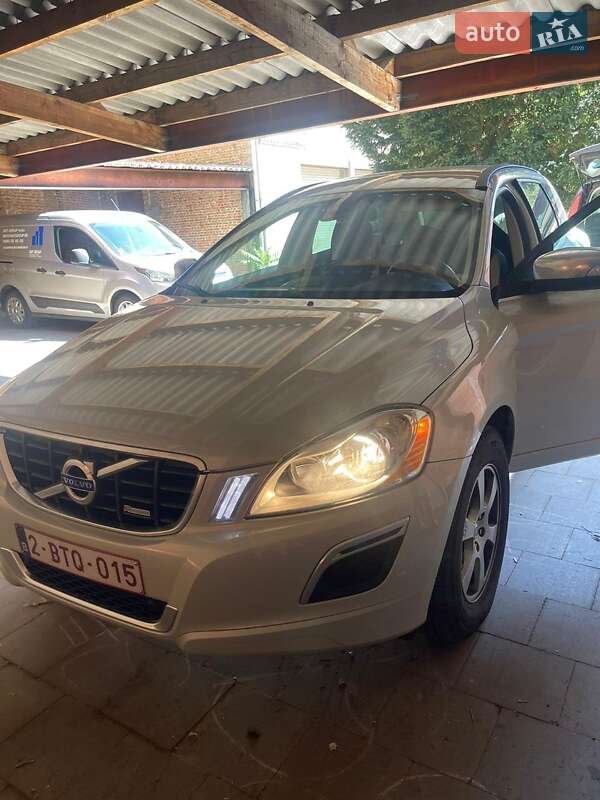 Внедорожник / Кроссовер Volvo XC60 2010 в Коломые