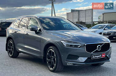 Внедорожник / Кроссовер Volvo XC60 2017 в 