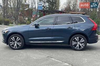 Внедорожник / Кроссовер Volvo XC60 2021 в 